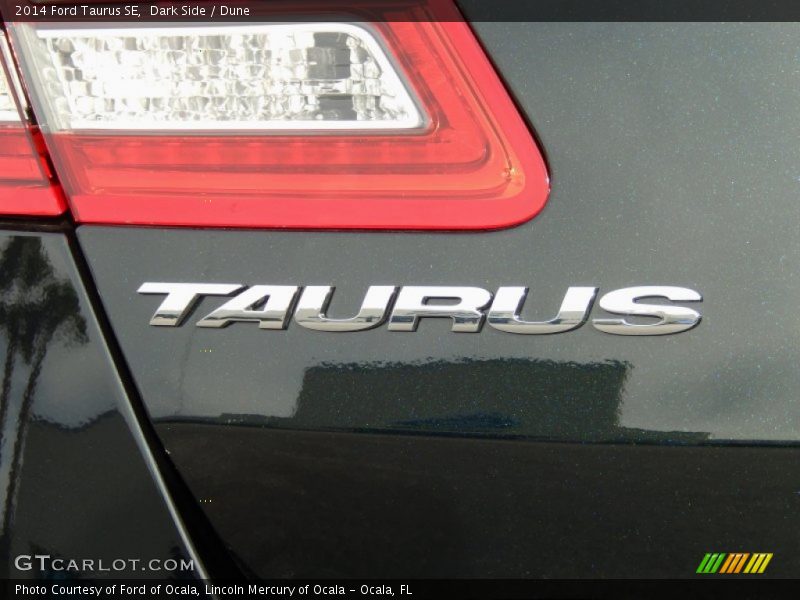 Dark Side / Dune 2014 Ford Taurus SE