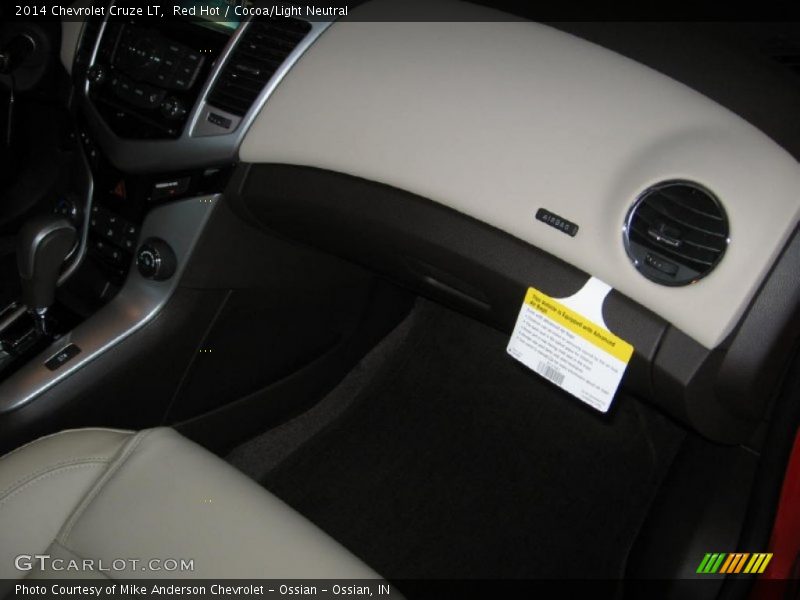 Red Hot / Cocoa/Light Neutral 2014 Chevrolet Cruze LT