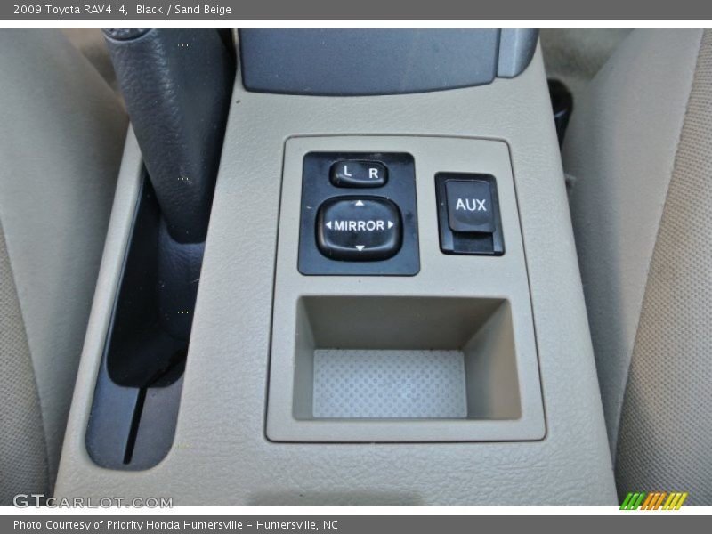 Black / Sand Beige 2009 Toyota RAV4 I4