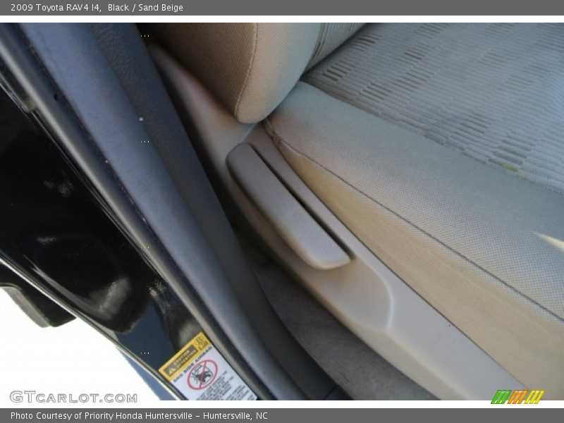 Black / Sand Beige 2009 Toyota RAV4 I4