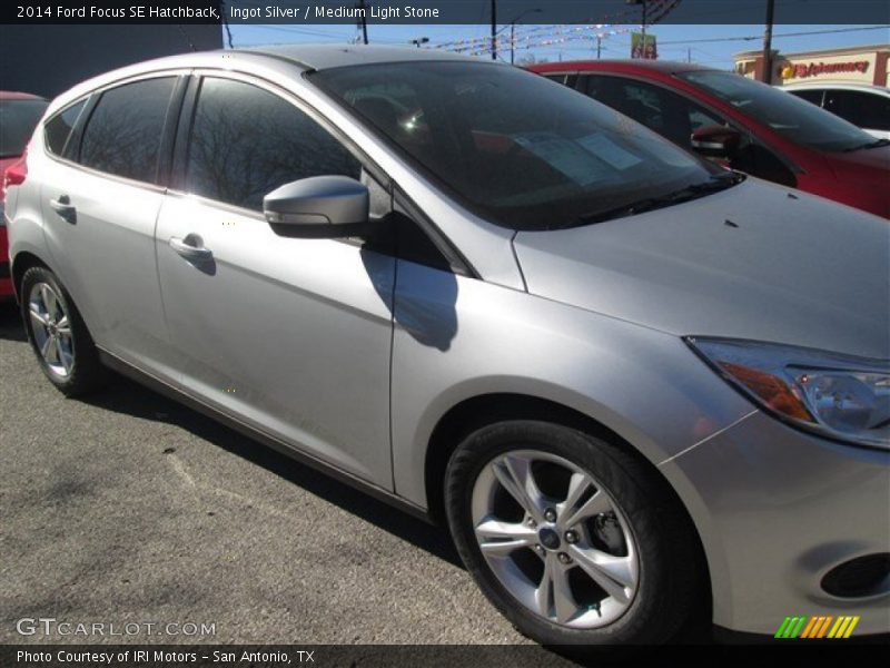 Ingot Silver / Medium Light Stone 2014 Ford Focus SE Hatchback