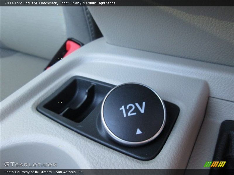 Ingot Silver / Medium Light Stone 2014 Ford Focus SE Hatchback