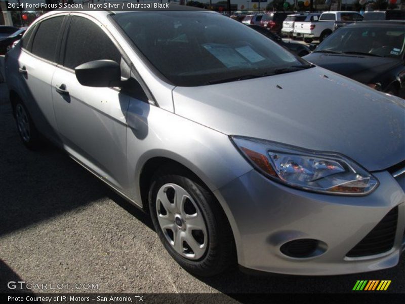 Ingot Silver / Charcoal Black 2014 Ford Focus S Sedan