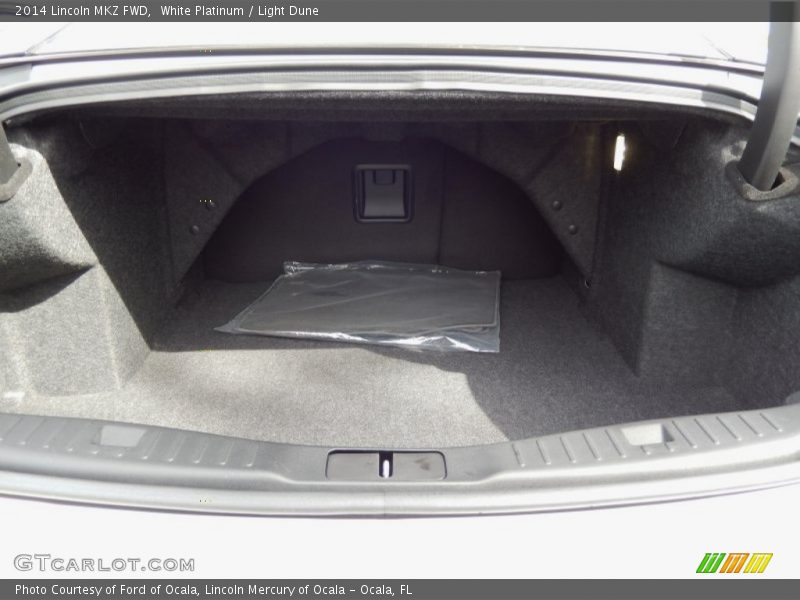  2014 MKZ FWD Trunk