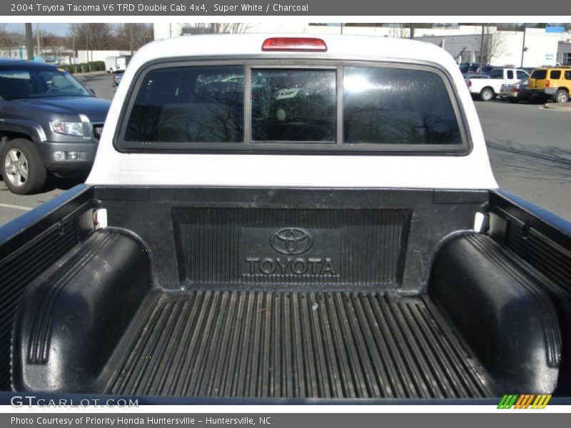 Super White / Charcoal 2004 Toyota Tacoma V6 TRD Double Cab 4x4