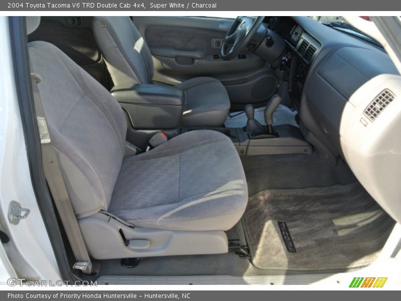 Super White / Charcoal 2004 Toyota Tacoma V6 TRD Double Cab 4x4
