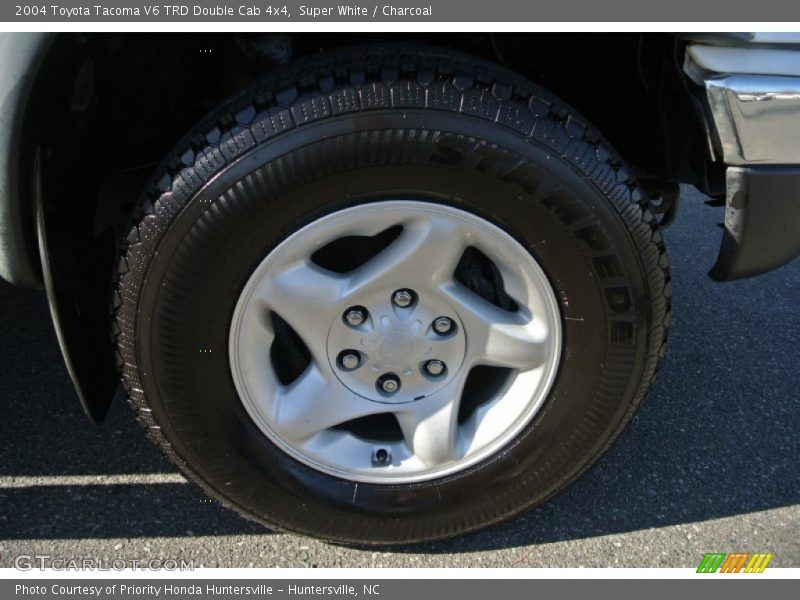 Super White / Charcoal 2004 Toyota Tacoma V6 TRD Double Cab 4x4