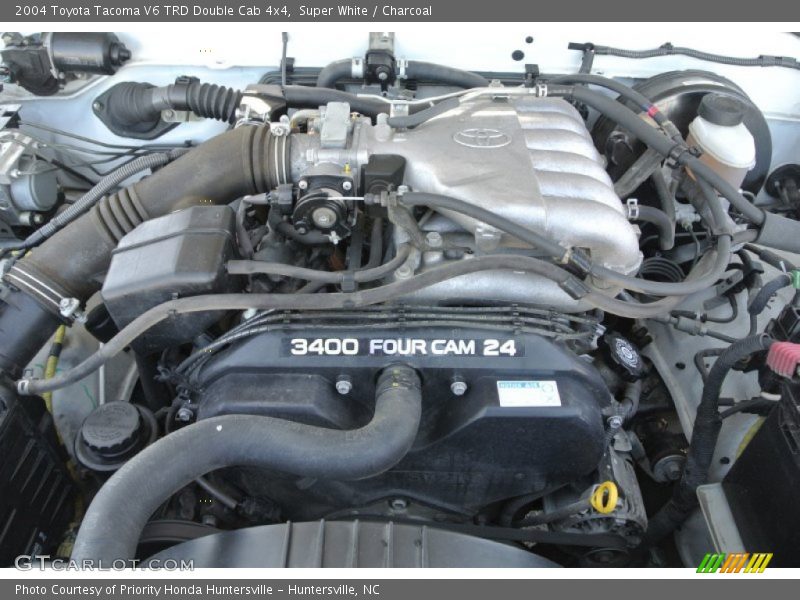 Super White / Charcoal 2004 Toyota Tacoma V6 TRD Double Cab 4x4