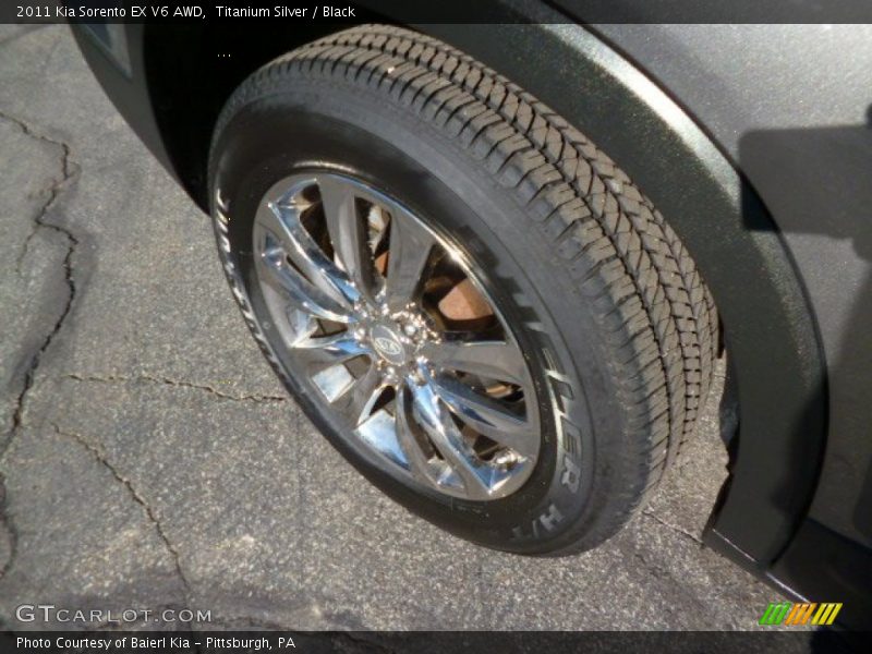 Titanium Silver / Black 2011 Kia Sorento EX V6 AWD