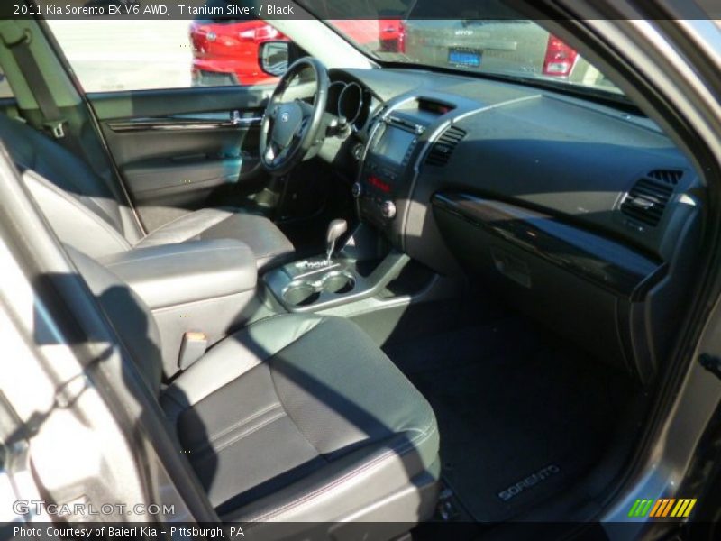 Titanium Silver / Black 2011 Kia Sorento EX V6 AWD