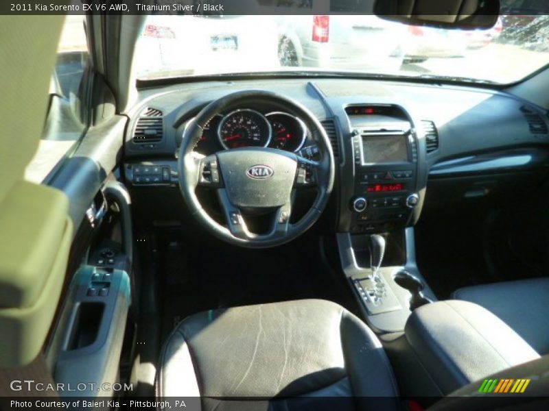 Titanium Silver / Black 2011 Kia Sorento EX V6 AWD