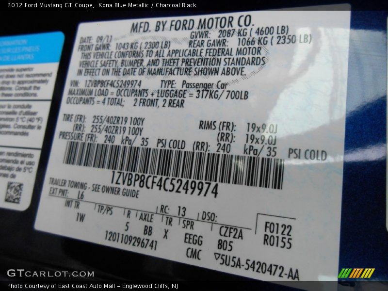 Kona Blue Metallic / Charcoal Black 2012 Ford Mustang GT Coupe