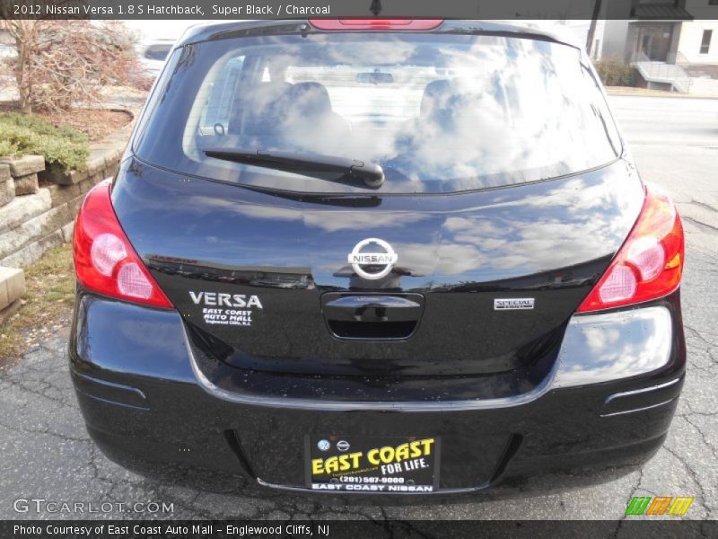 Super Black / Charcoal 2012 Nissan Versa 1.8 S Hatchback