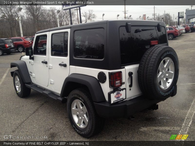 Bright White / Black 2014 Jeep Wrangler Unlimited Sport S 4x4