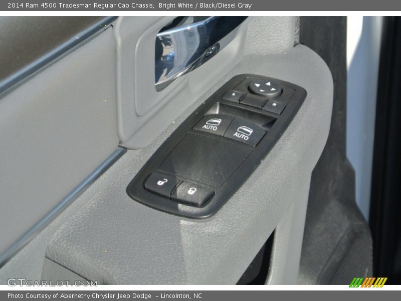 Bright White / Black/Diesel Gray 2014 Ram 4500 Tradesman Regular Cab Chassis