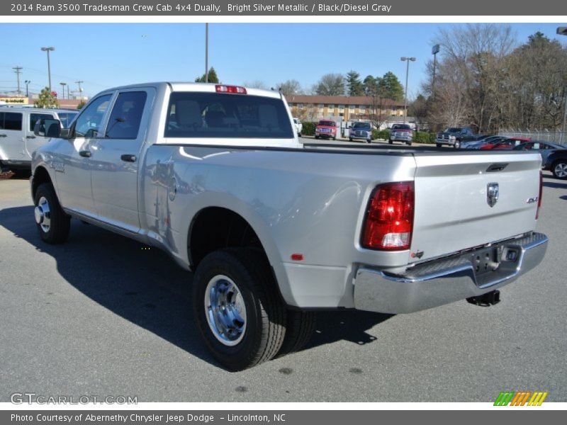 Bright Silver Metallic / Black/Diesel Gray 2014 Ram 3500 Tradesman Crew Cab 4x4 Dually