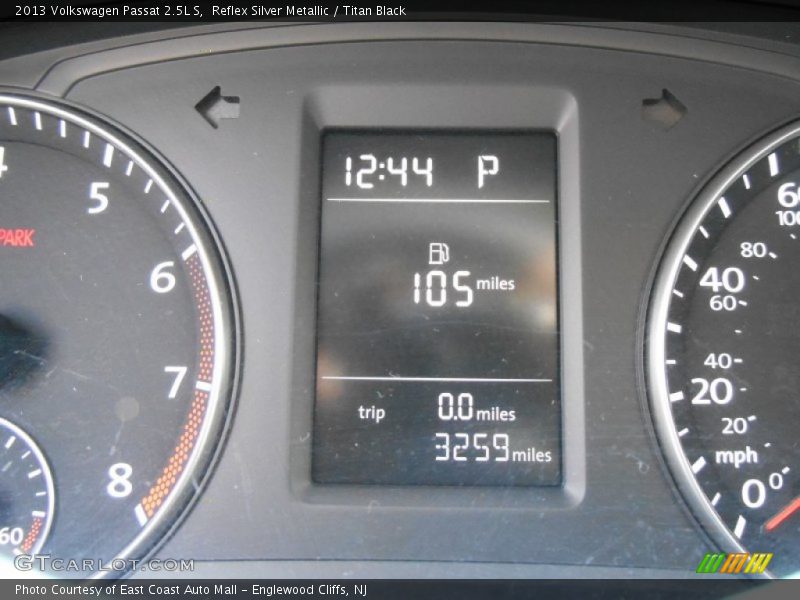 Reflex Silver Metallic / Titan Black 2013 Volkswagen Passat 2.5L S
