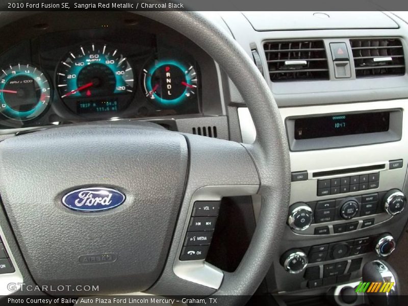 Sangria Red Metallic / Charcoal Black 2010 Ford Fusion SE