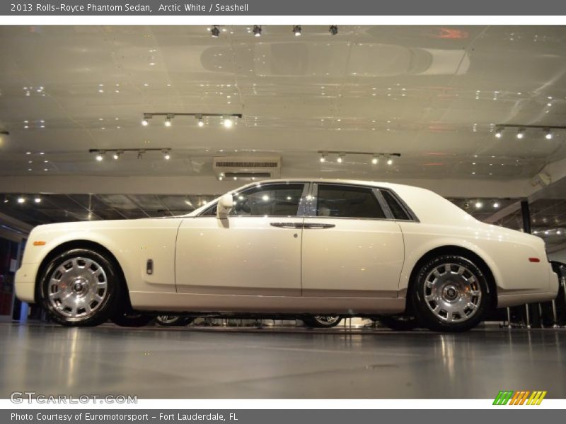 Arctic White / Seashell 2013 Rolls-Royce Phantom Sedan