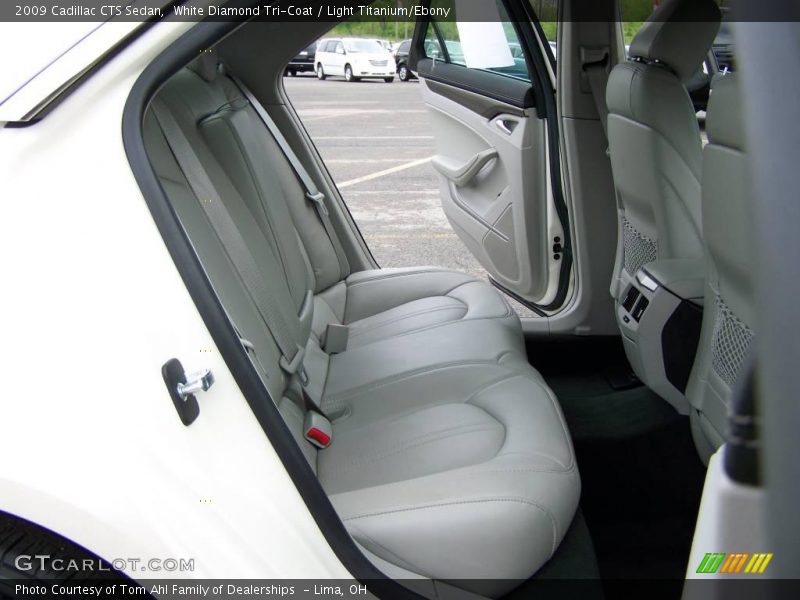 White Diamond Tri-Coat / Light Titanium/Ebony 2009 Cadillac CTS Sedan