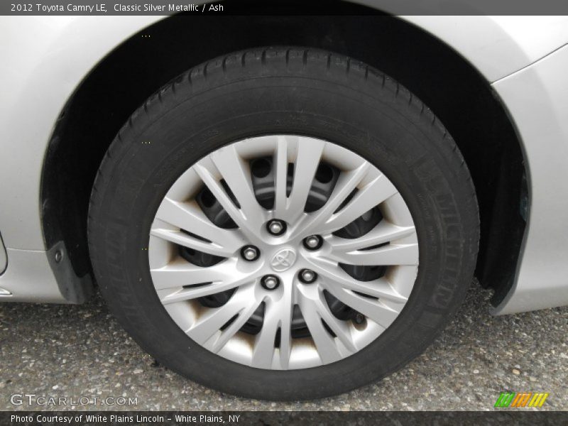 Classic Silver Metallic / Ash 2012 Toyota Camry LE