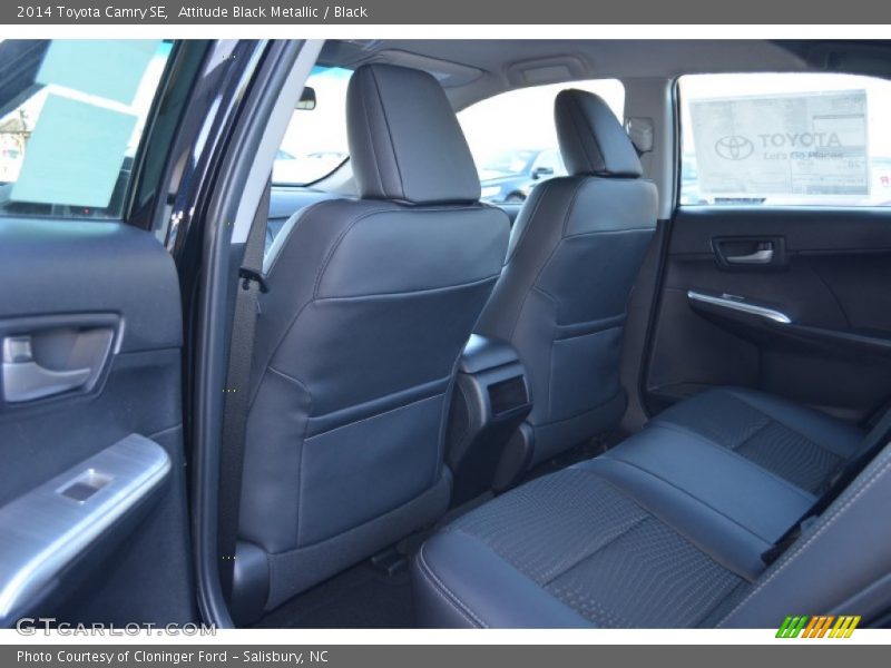 Attitude Black Metallic / Black 2014 Toyota Camry SE