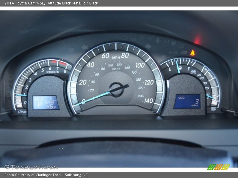 Attitude Black Metallic / Black 2014 Toyota Camry SE