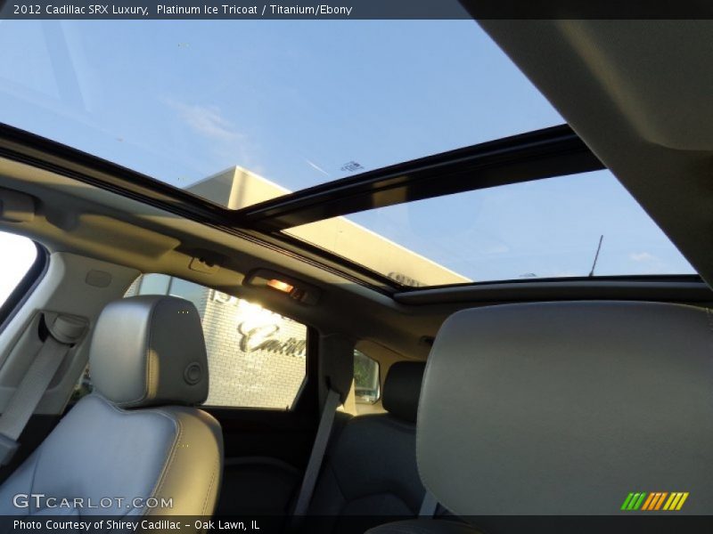 Platinum Ice Tricoat / Titanium/Ebony 2012 Cadillac SRX Luxury