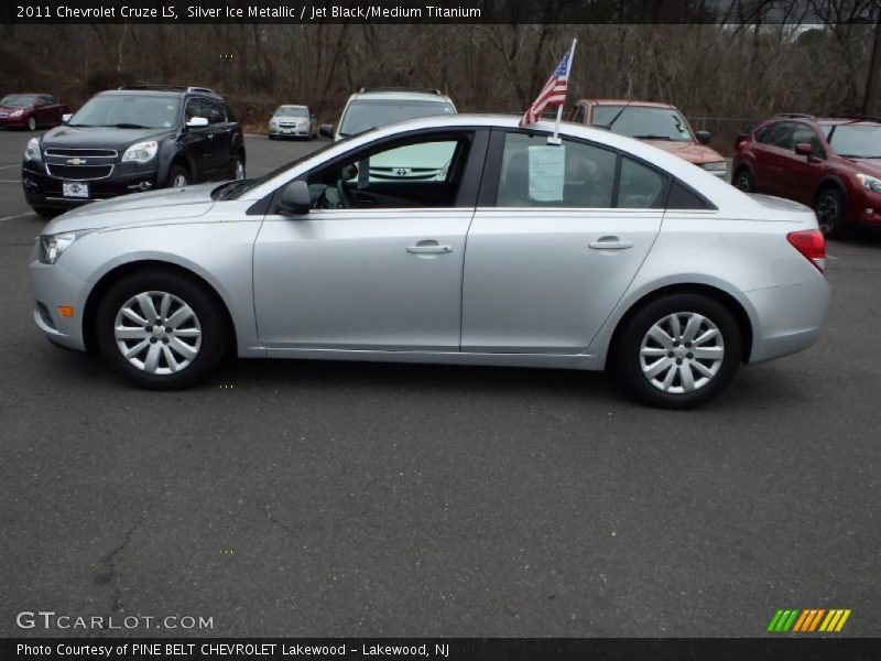 Silver Ice Metallic / Jet Black/Medium Titanium 2011 Chevrolet Cruze LS