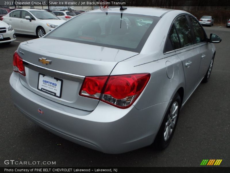 Silver Ice Metallic / Jet Black/Medium Titanium 2011 Chevrolet Cruze LS