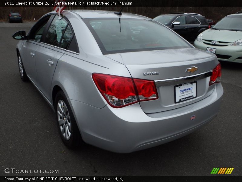 Silver Ice Metallic / Jet Black/Medium Titanium 2011 Chevrolet Cruze LS