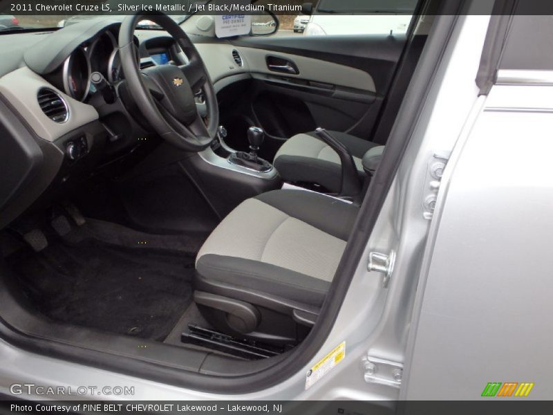 Silver Ice Metallic / Jet Black/Medium Titanium 2011 Chevrolet Cruze LS