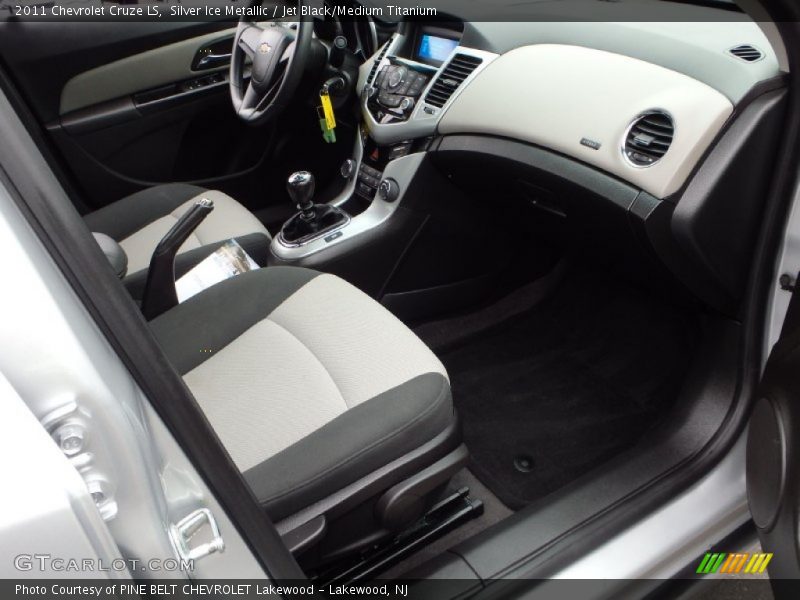Silver Ice Metallic / Jet Black/Medium Titanium 2011 Chevrolet Cruze LS