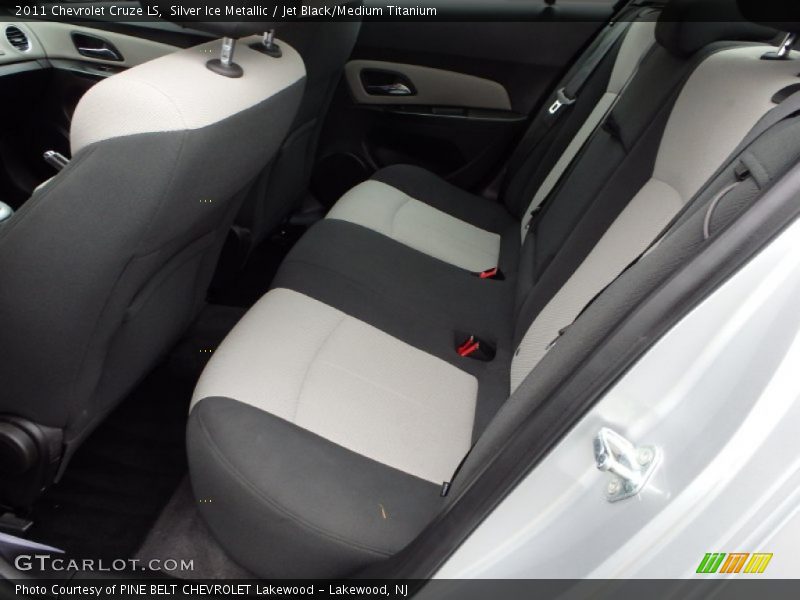 Silver Ice Metallic / Jet Black/Medium Titanium 2011 Chevrolet Cruze LS