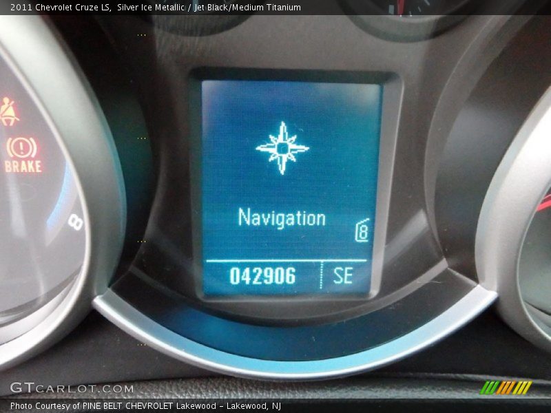Silver Ice Metallic / Jet Black/Medium Titanium 2011 Chevrolet Cruze LS