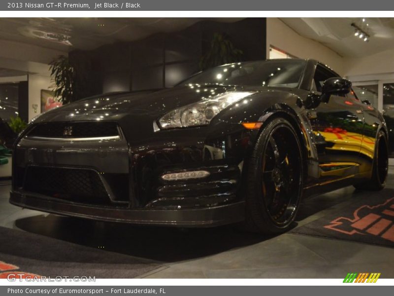 Jet Black / Black 2013 Nissan GT-R Premium