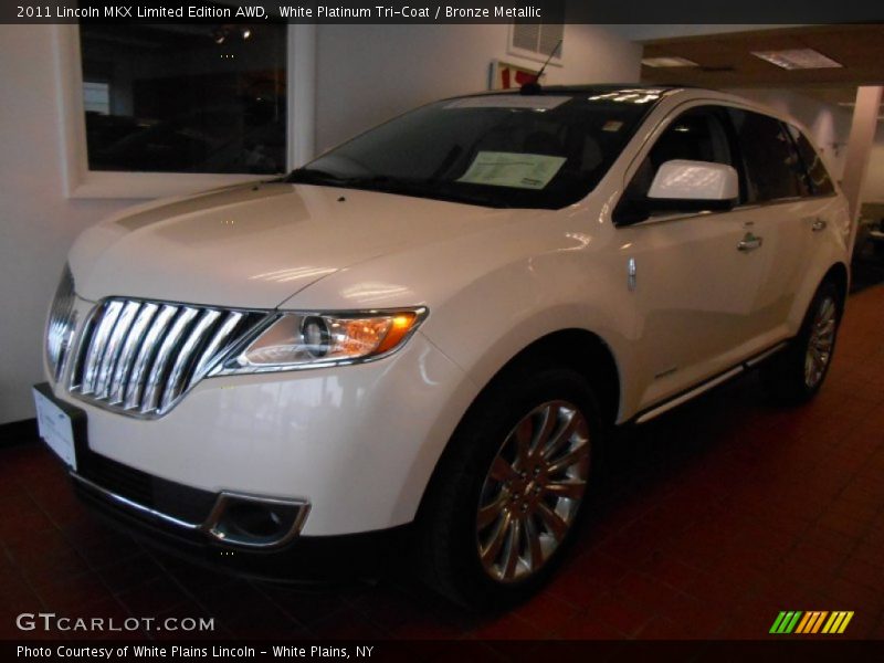 White Platinum Tri-Coat / Bronze Metallic 2011 Lincoln MKX Limited Edition AWD