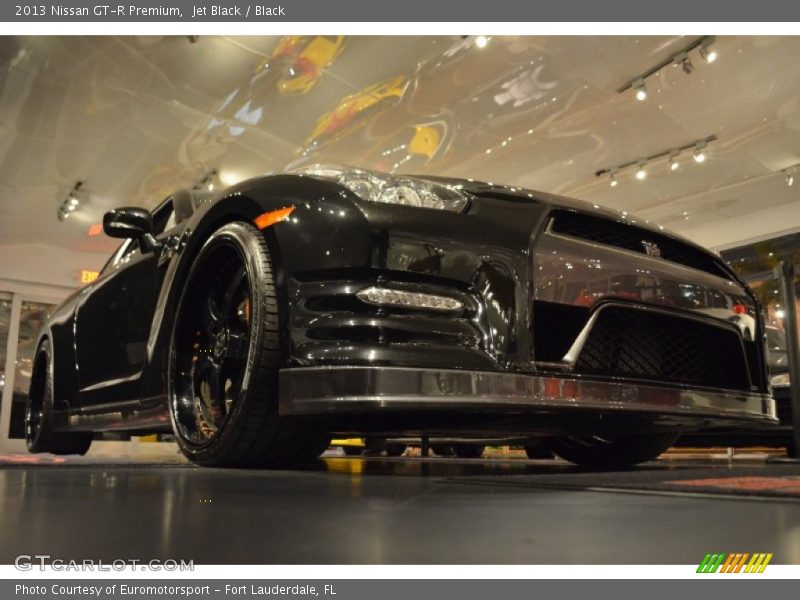 Jet Black / Black 2013 Nissan GT-R Premium