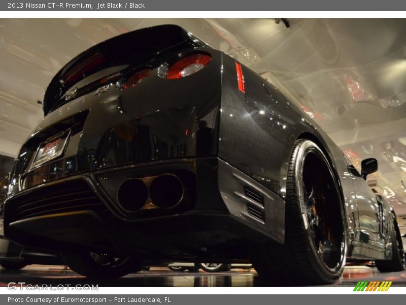 Jet Black / Black 2013 Nissan GT-R Premium