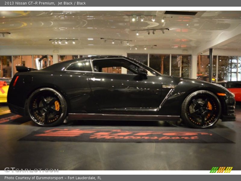 Jet Black / Black 2013 Nissan GT-R Premium