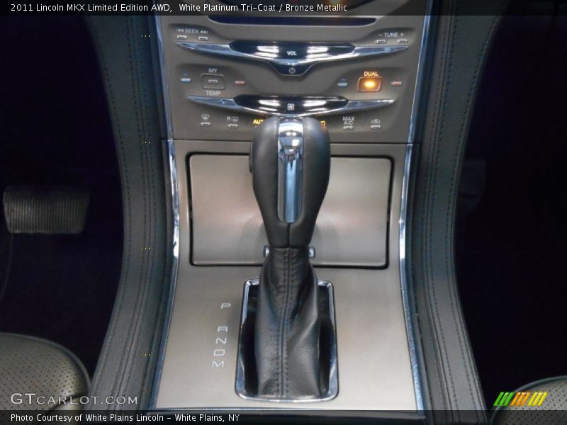 White Platinum Tri-Coat / Bronze Metallic 2011 Lincoln MKX Limited Edition AWD