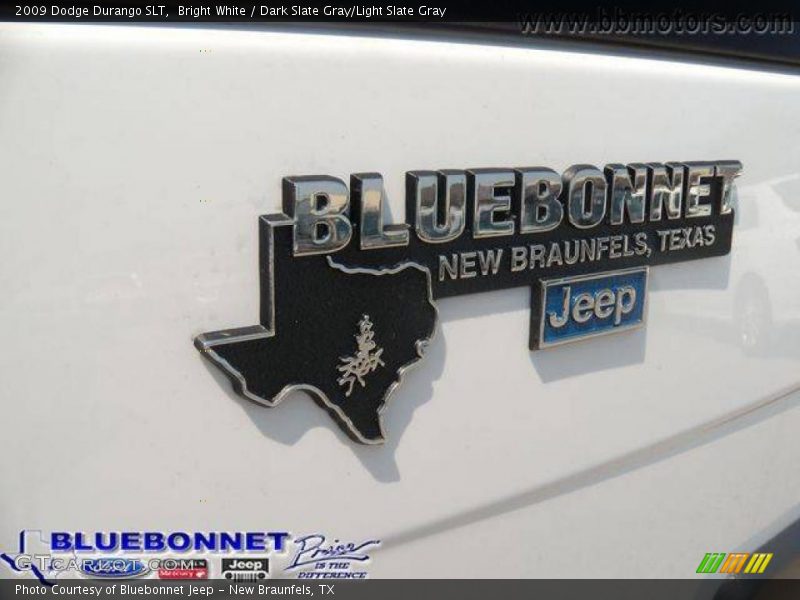 Bright White / Dark Slate Gray/Light Slate Gray 2009 Dodge Durango SLT