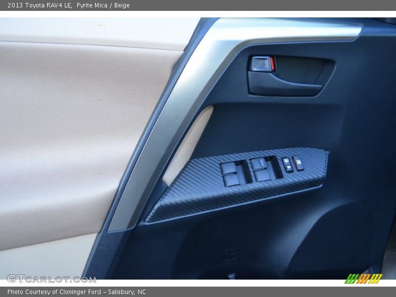 Pyrite Mica / Beige 2013 Toyota RAV4 LE