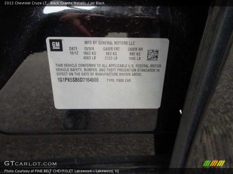 Black Granite Metallic / Jet Black 2013 Chevrolet Cruze LT