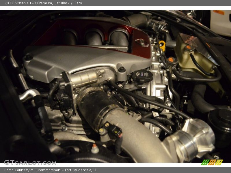 Jet Black / Black 2013 Nissan GT-R Premium