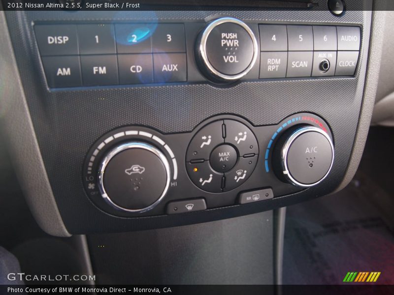 Super Black / Frost 2012 Nissan Altima 2.5 S