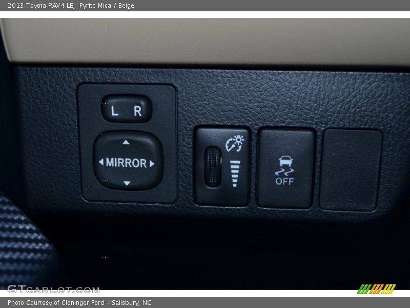 Pyrite Mica / Beige 2013 Toyota RAV4 LE