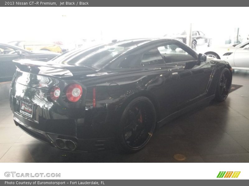 Jet Black / Black 2013 Nissan GT-R Premium