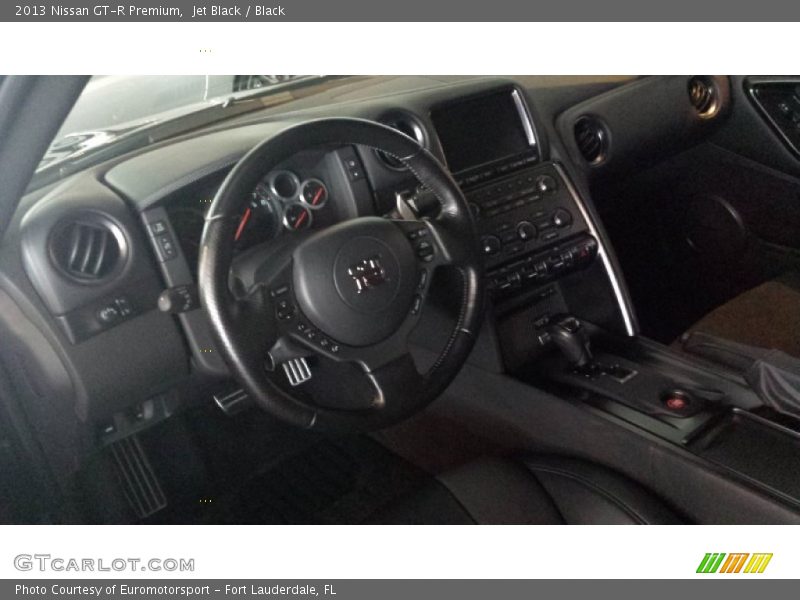 Jet Black / Black 2013 Nissan GT-R Premium