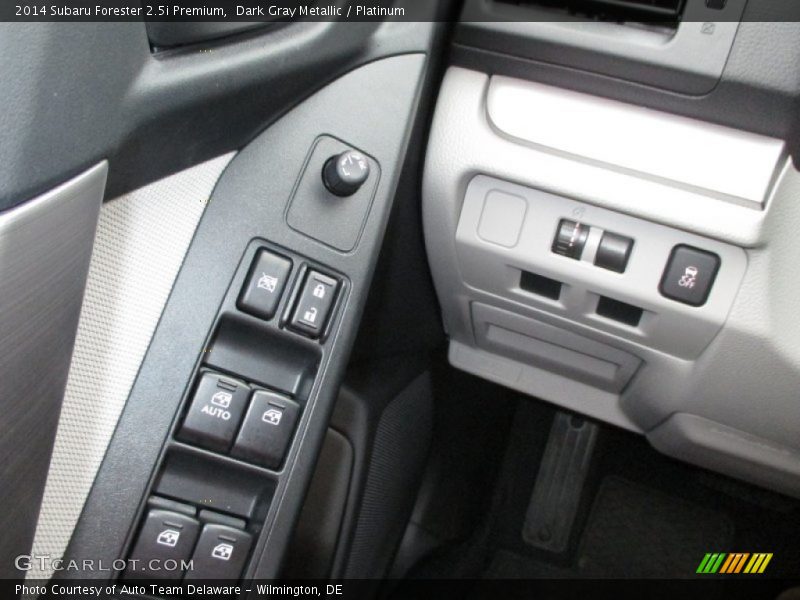 Dark Gray Metallic / Platinum 2014 Subaru Forester 2.5i Premium